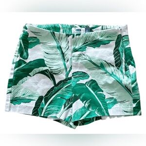 Old Navy Green Tropical Leaf High-Waist Women’s Shorts
